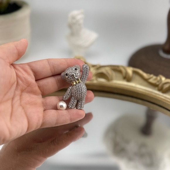 Anthropologie Silver and Gold Bear Brooch - Picture 4 of 5